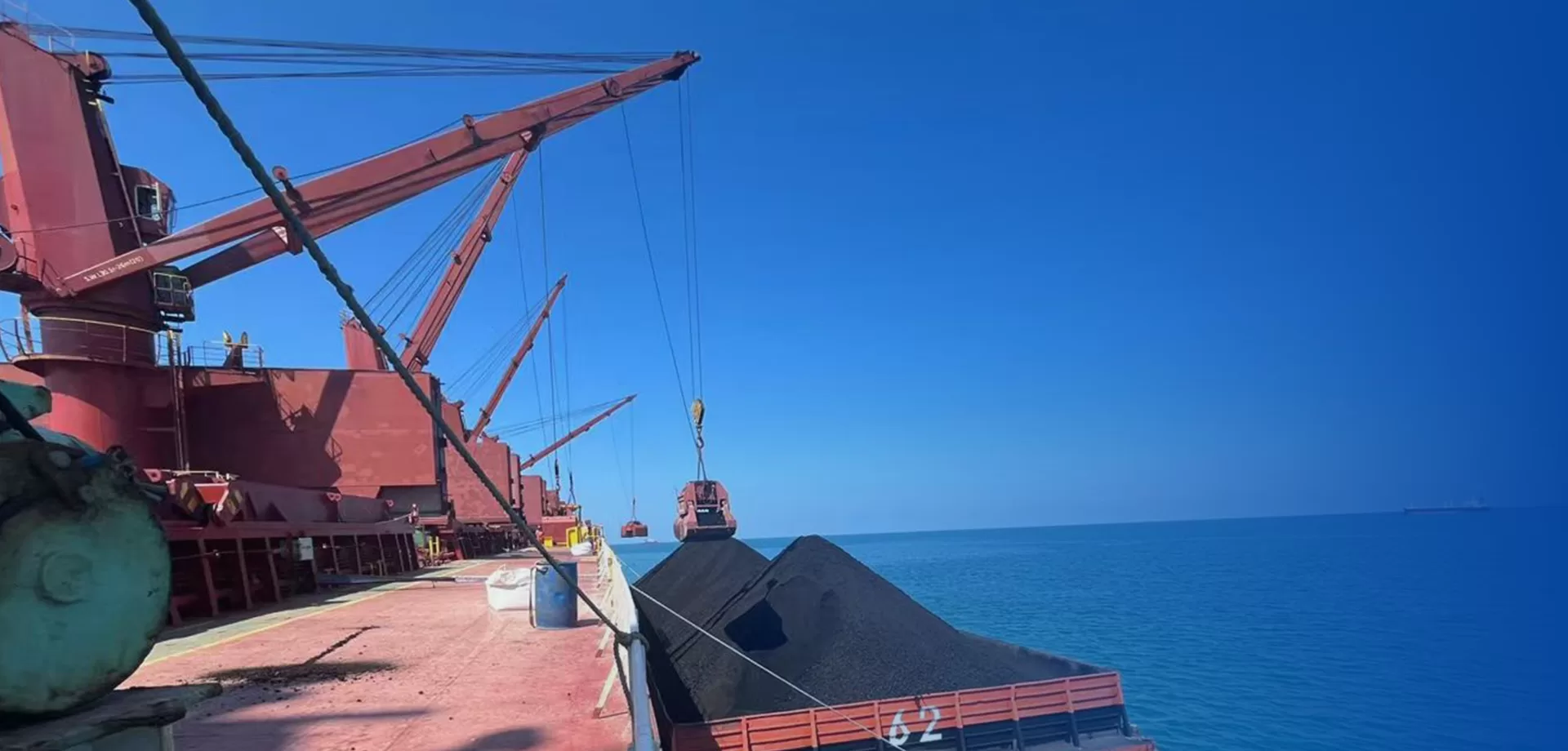 a3751f79-619c-4e2e-b17e-f595a9bd82cc